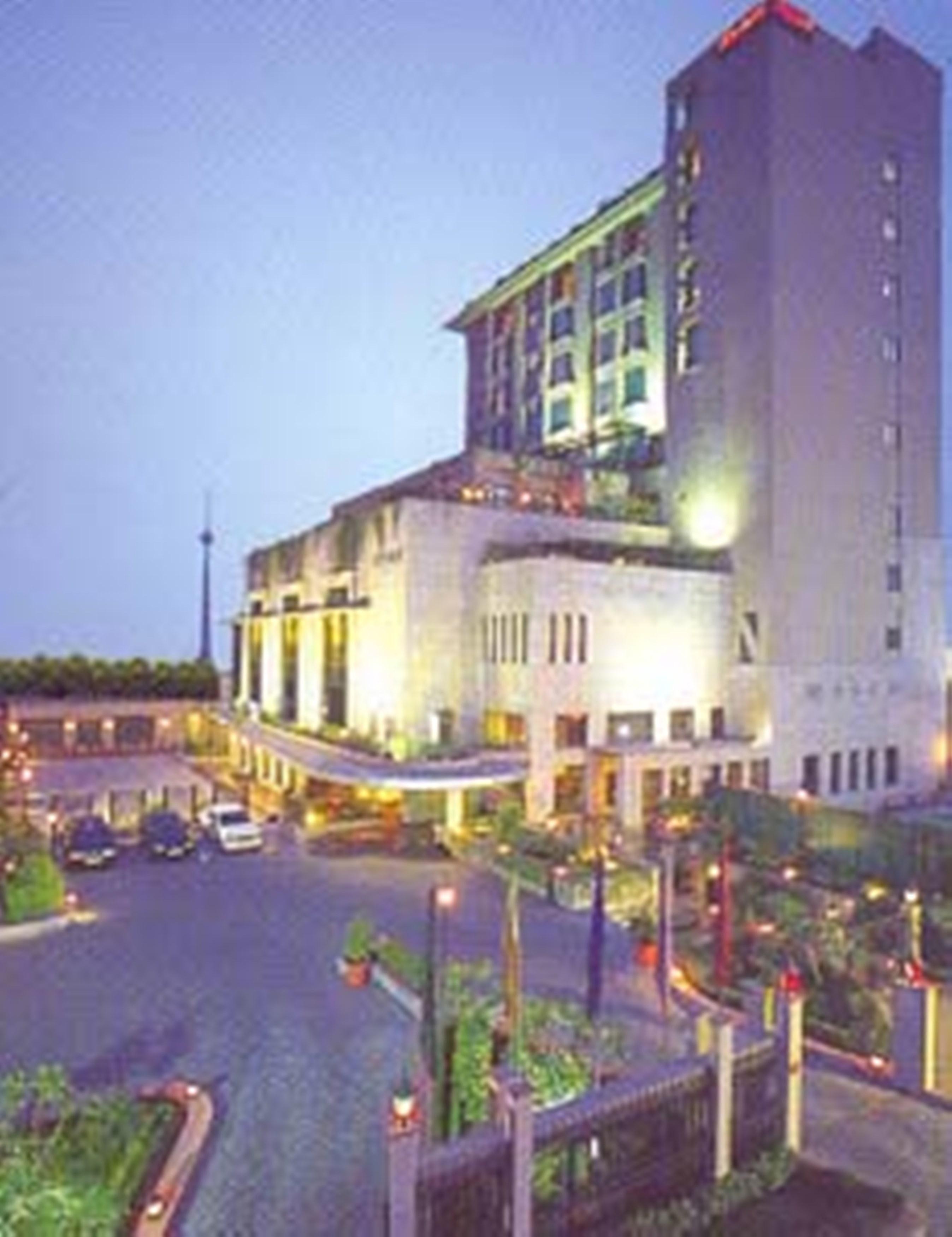 Hotel City Park Neu-Delhi Exterior foto